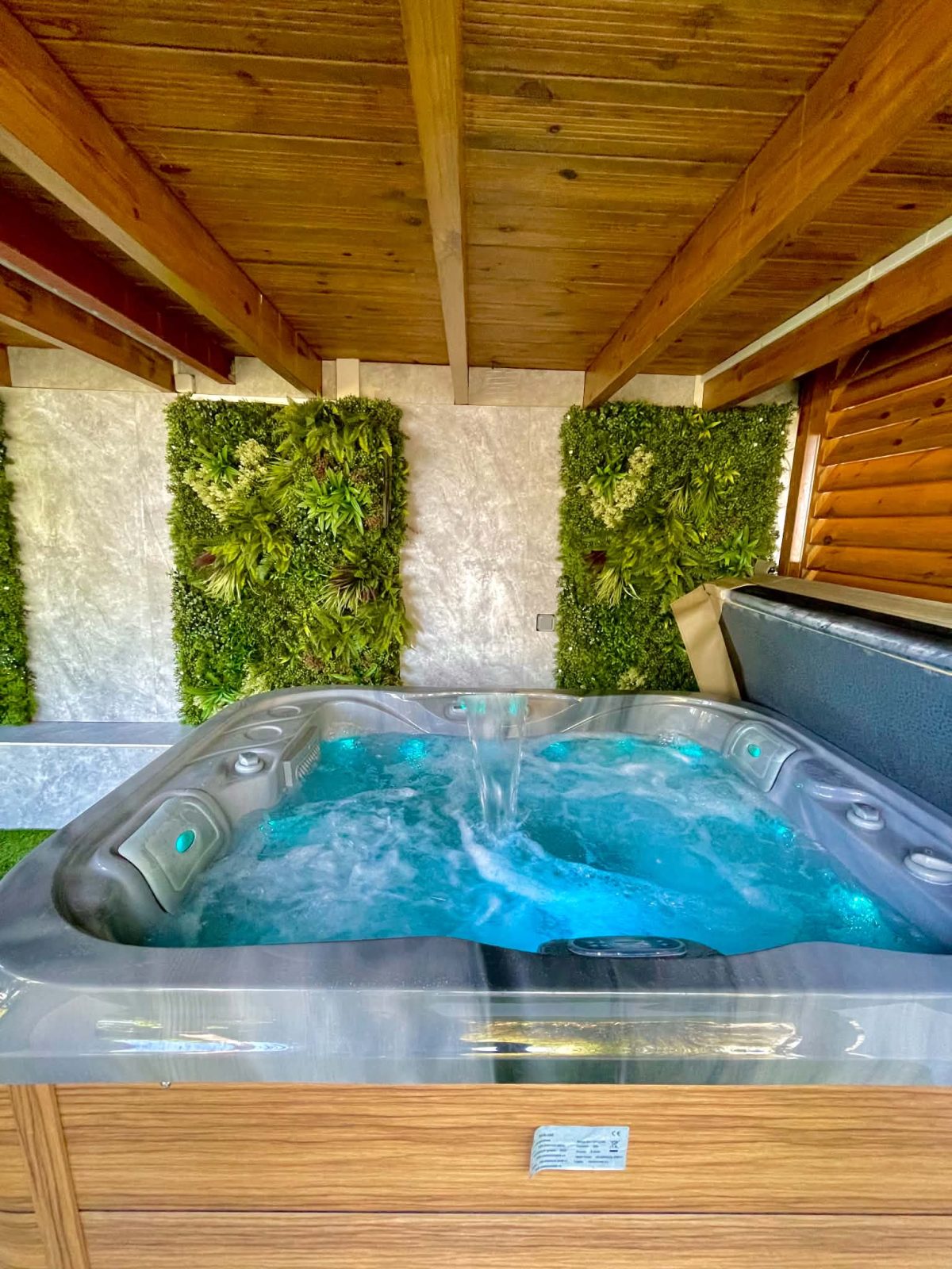 Le jacuzzi, sous les étoiles